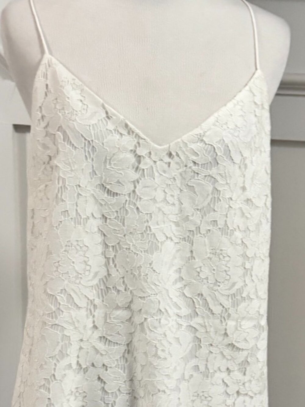 J.Crew Classic White Lace Top | Elegant & Feminine | Size 4 | Brand New w/Tags $ - Picture 2 of 9